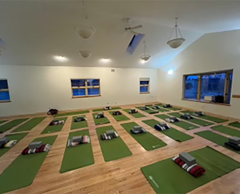 drala-mountain-shotoku-yoga